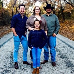 Meet your Posher, Dennis